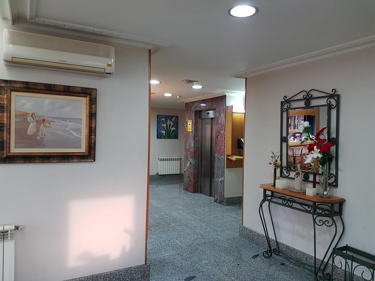 Hotel Camargo Igollo Екстериор снимка